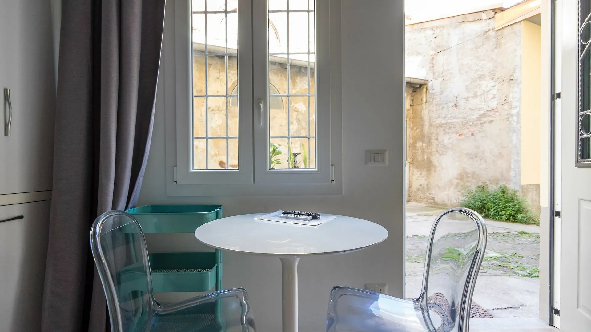 Milano Apartments Sant'Agostino Italy